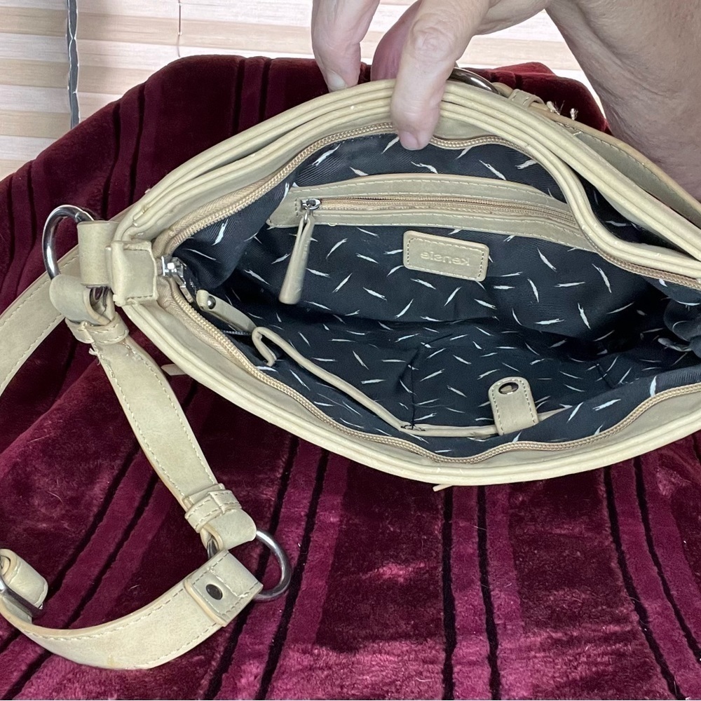 Kensie Crossbody/Shoulder Bag, Lt Gray w/tan, 12”A, 9.5”V, 3”W, Zip top & Mag T5 - Picture 7 of 12